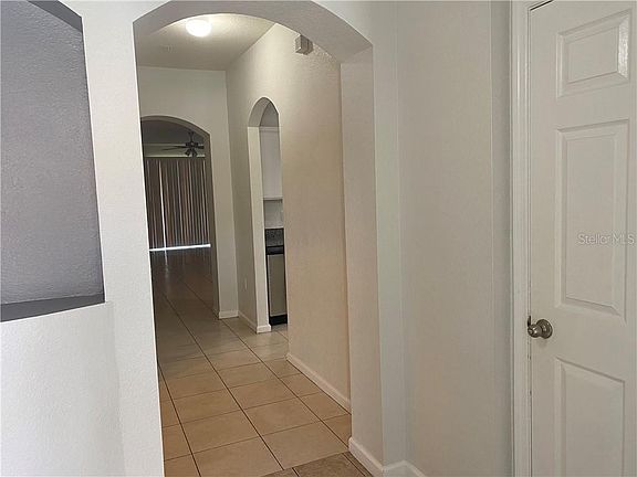 3rd image of 3104 Wentworth Ln