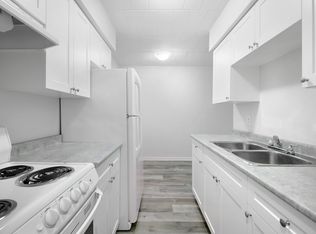 591 Wellington Ave #302, Windsor, ON N9A 5J3