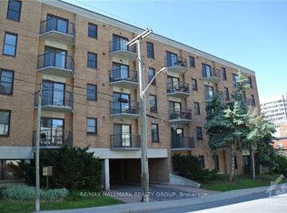 50 Burnside Ave #509, Ottawa, ON K1Y 2M2