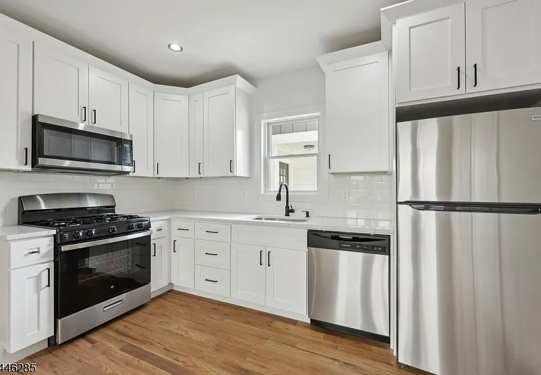 135 Forest St #1R — Photo 6