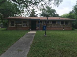 544 Field Ave, Taft, TX 78390