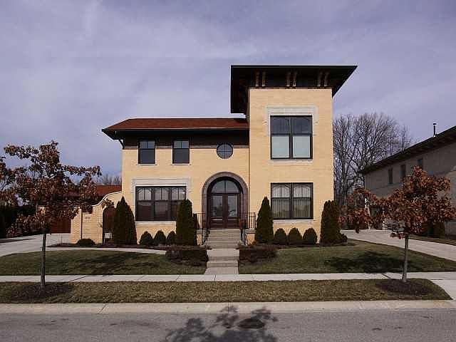 1st image of 6724 Beekman Pl