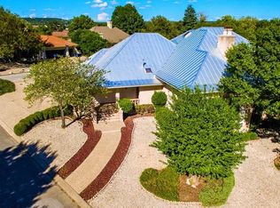 524 Rolling Green Dr, Kerrville, TX 78028