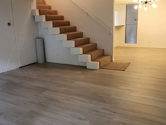 2nd image of 312 S Elm Dr APT 8