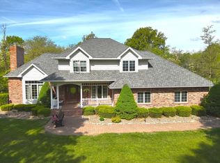 2819 County Road 1450, Moberly, MO 65270