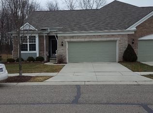 49646 Lakewood St, Macomb, MI