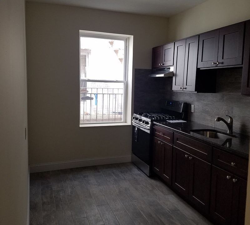 1st image of 4525 45th St APT 2F