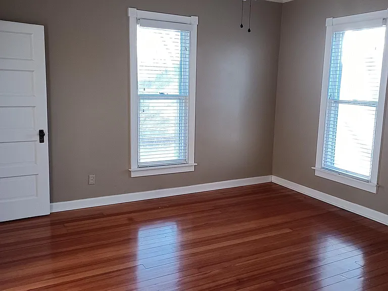 825 SW Western Ave #B — Photo 14
