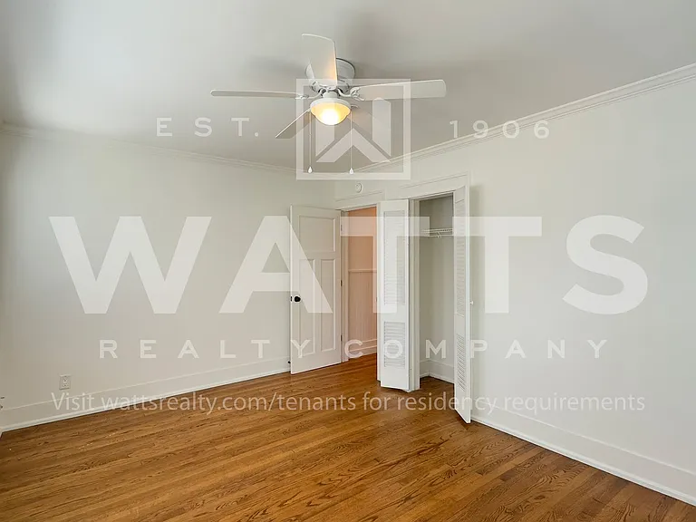 1093 Columbiana Rd — Photo 28