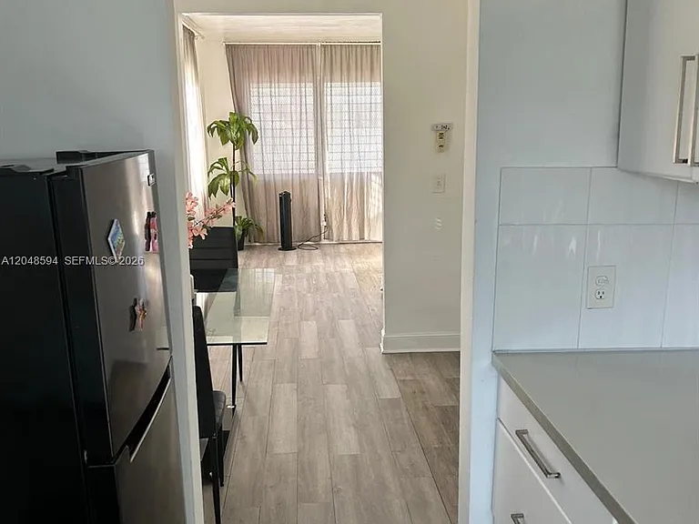 761 Euclid Ave #9 — Photo 9