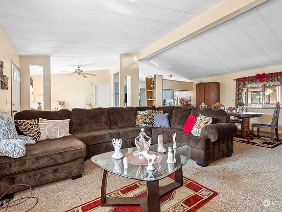 3rd image of 3611 I Street NE #205