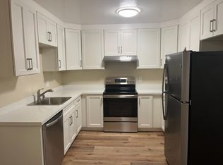 20559 Forest Ave #10, Castro Valley, CA 94546