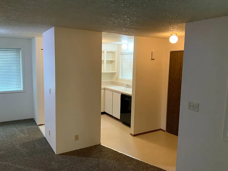 2145 Hawkins Ln — Photo 5