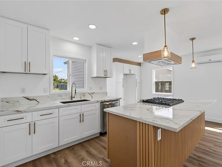 1095 E Phillips Blvd — Photo 18