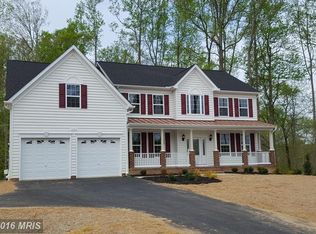 3200 Huntsman Dr, Huntingtown, MD 20639