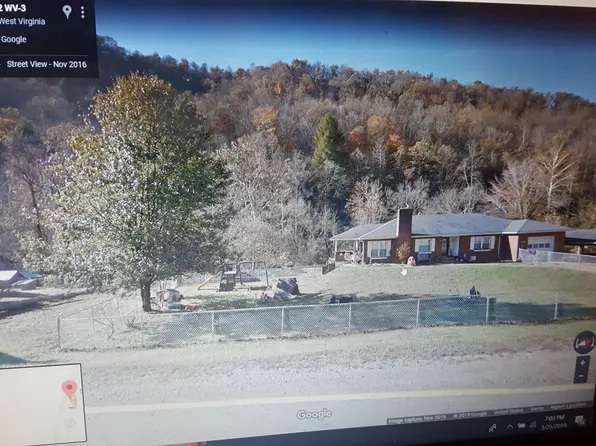 16212 Coal River Rd, Seth, WV 25181