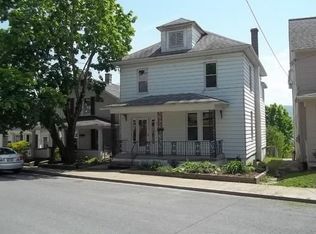 26 Woods Ln, Lewistown, PA 17044