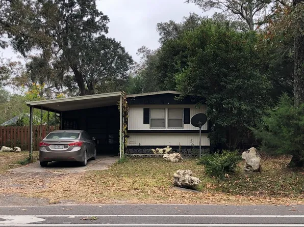 11048 NW 115th St, Chiefland, FL 32626