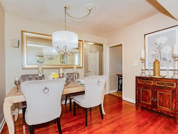 4th image of 2750 Olinville Ave APT 6G