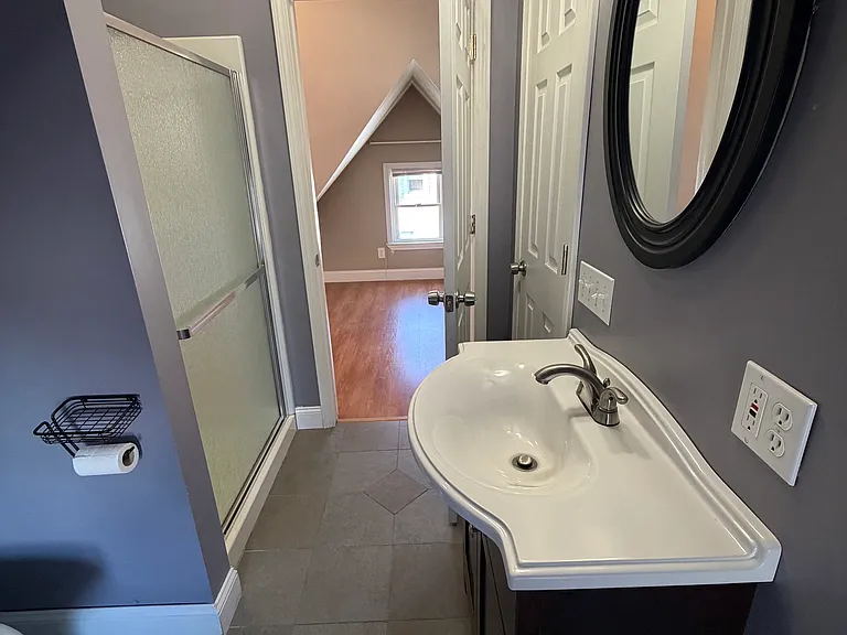10 Taylor Ave #10 — Photo 20