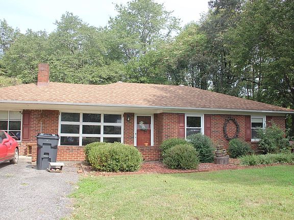 2nd image of 553 Seminole Dr