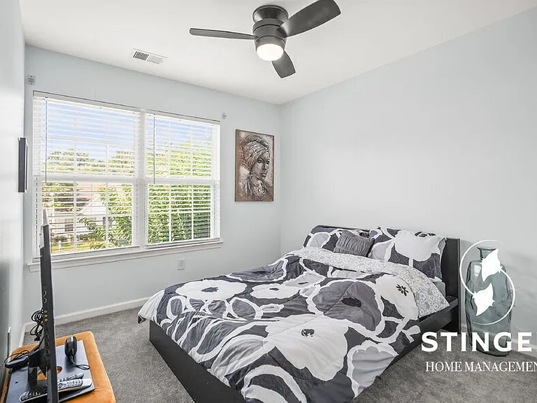 536 Candida Dr — Photo 24