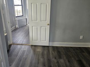 33 Van Cortlandt Park Ave FLOOR 2, Yonkers, NY 10701