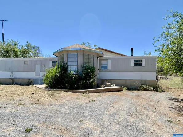 212 Todd Ave, Santa Clara, NM 88026