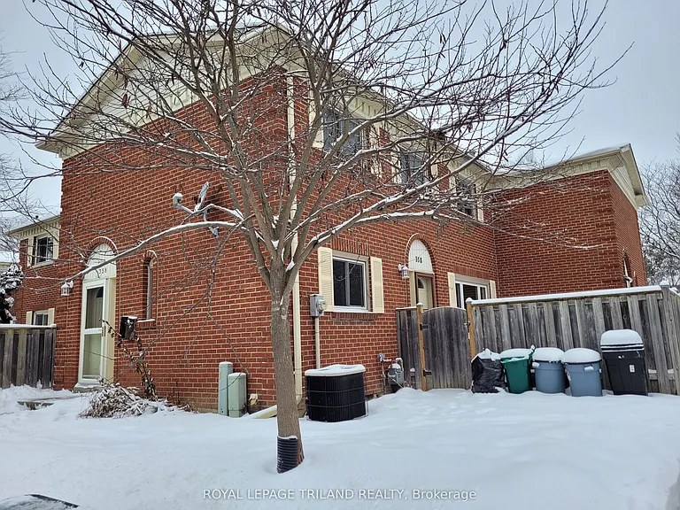 358 Homestead Ct #7 — Photo 8