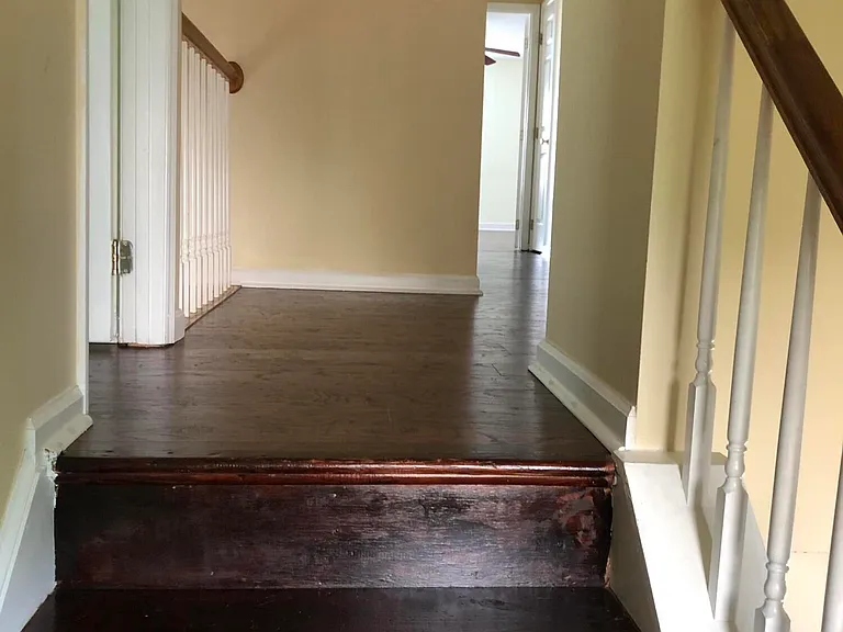 814 Bristol Blue St — Photo 12