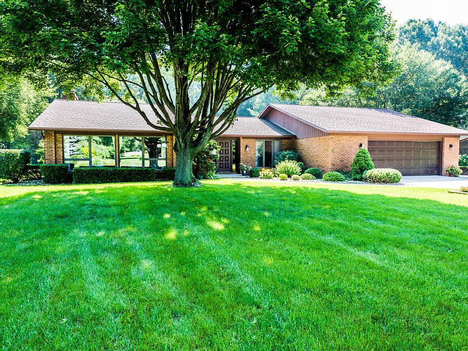 1st image of 2659 Oakbrook Dr
