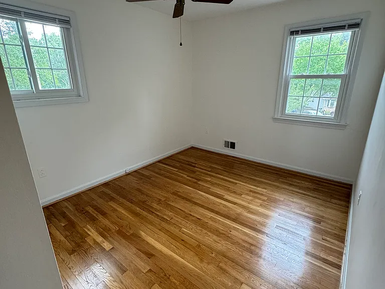 100 Periwinkle Ct — Photo 13