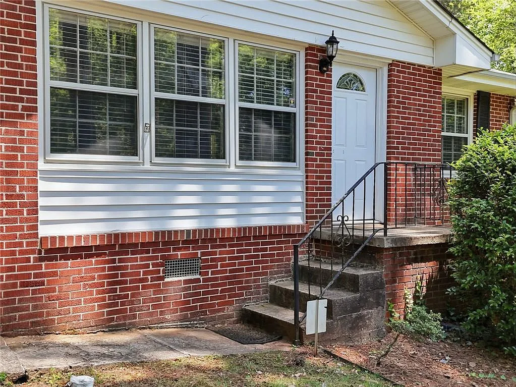 3 bed, 2.0 bath, 1129 sqft, $2,800 — Photo 4