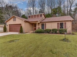 109 Averys Creek Ln, Arden, NC 28704