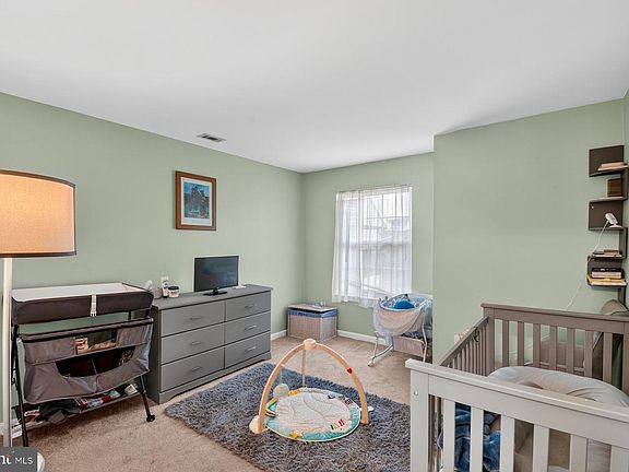 5th image of 112 Water Fountain Way Unit 303