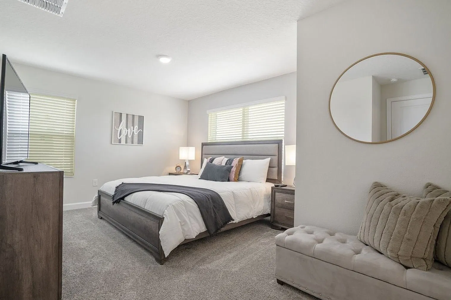 5 bed, 4.0 bath, $8,952 — Photo 3