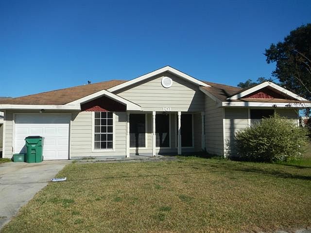 1st image of 101 Morning Glory Ln