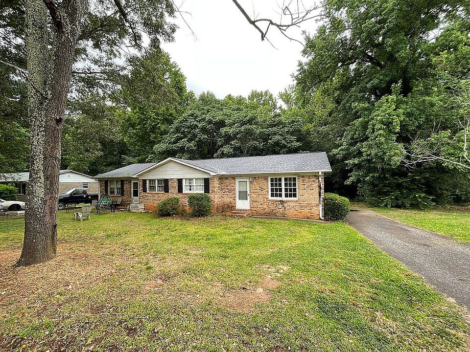 1st image of 130 Pisgah Dr #132