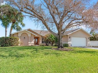 7062 Spinnaker Blvd, Englewood, FL 34224
