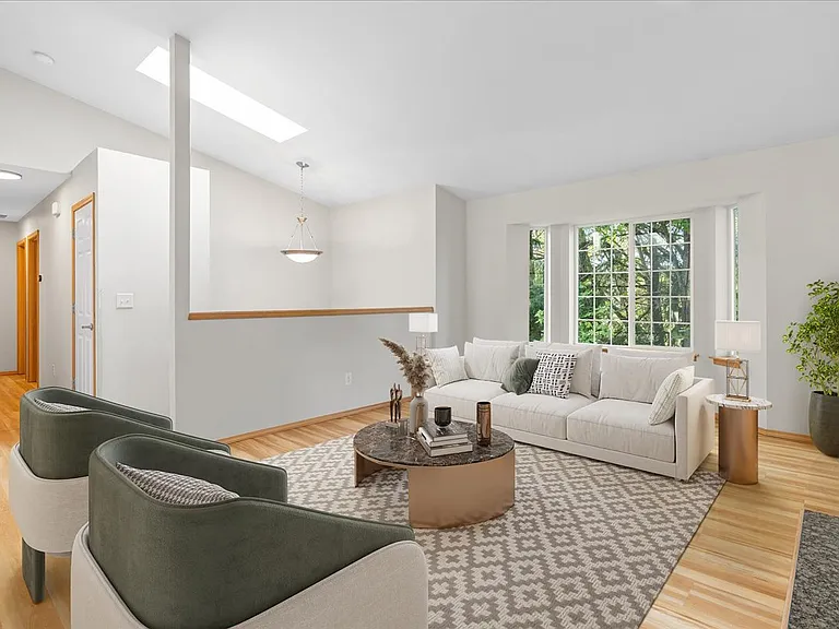 5062 23rd Ave SW — Photo 3