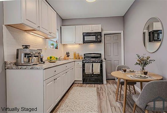 1st image of 298 Ellis Ave Floor 2