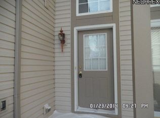 1564 Laughton Cir, Broadview Heights, OH