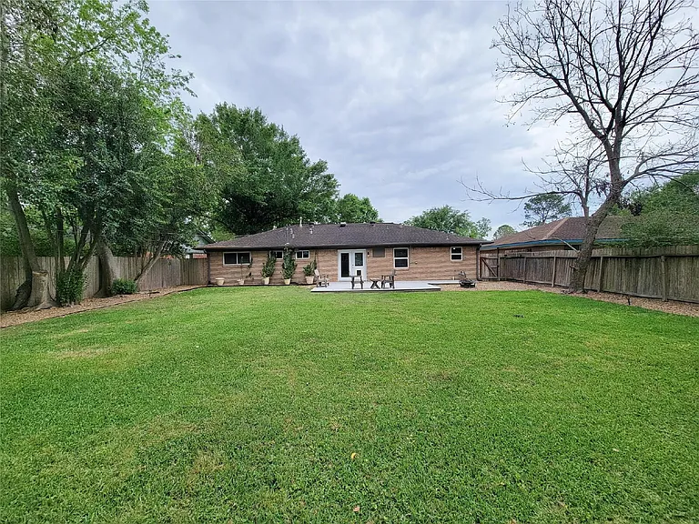 5846 Ettrick Dr — Photo 38