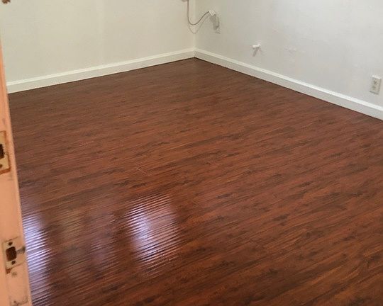 3rd image of 3939 W 7th St #10
