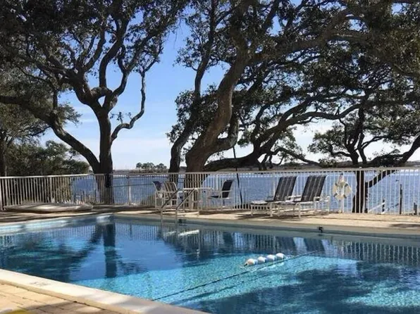 209 W Miracle Strip Pkwy APT A304, Mary Esther, FL 32569