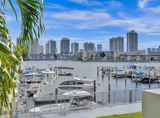 18071 Biscayne Blvd APT 1403, Aventura, FL 33160