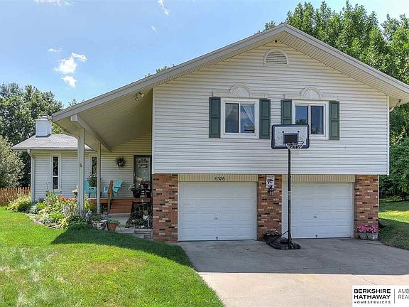 2nd image of 6386 S 139th Avenue Cir