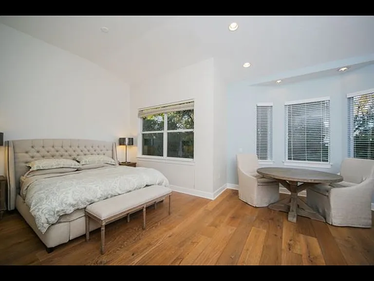 5453 46th Ct W — Photo 6