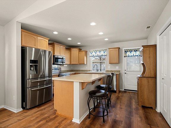5th image of 19807 E Deschutes Ln