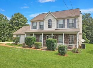 5412 Stagecoach Rd, Ellenwood, GA 30294